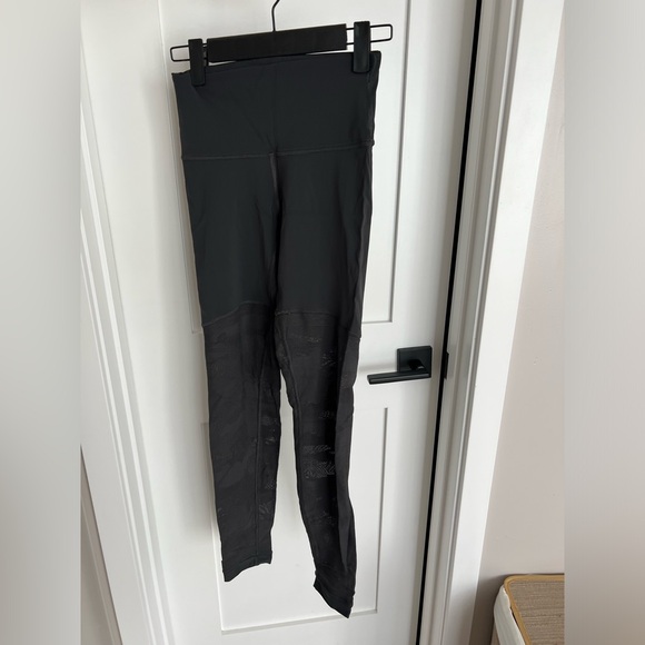 Lululemon Sheer Will High-Rise Tight 28" *Camo
Graphite Grey - Picture 4 of 8